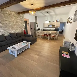 un-cocon-au-coeur-du-village.fr-provencehotel.com/